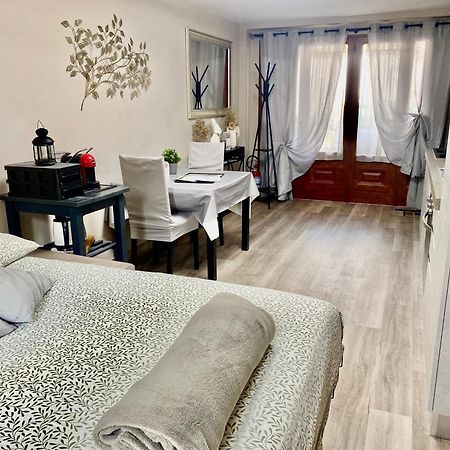 Apartamento Un Nido Di Campagna! Orentano Exterior foto
